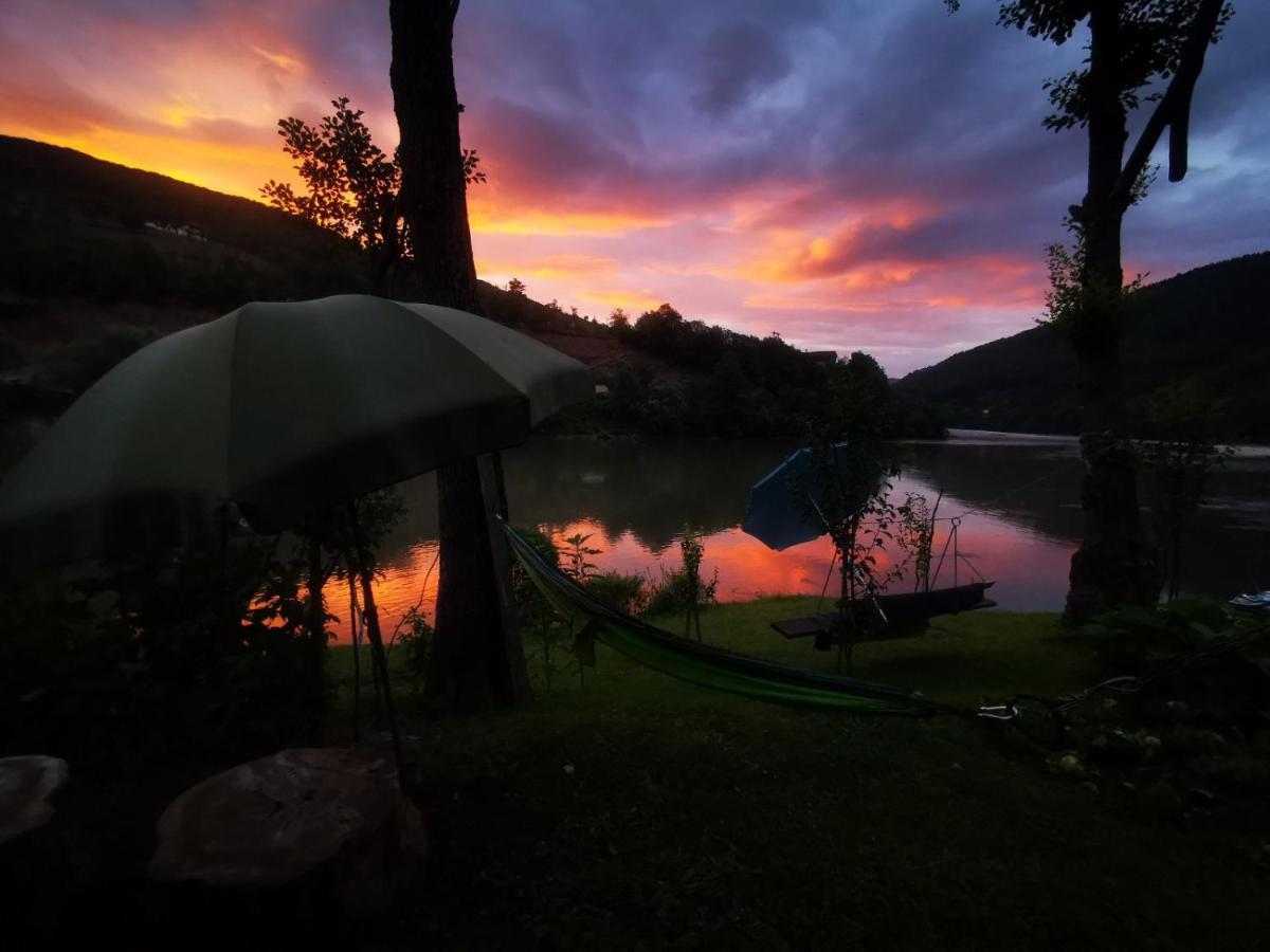 Vikendica Pored Drine Foca Handici Exterior foto