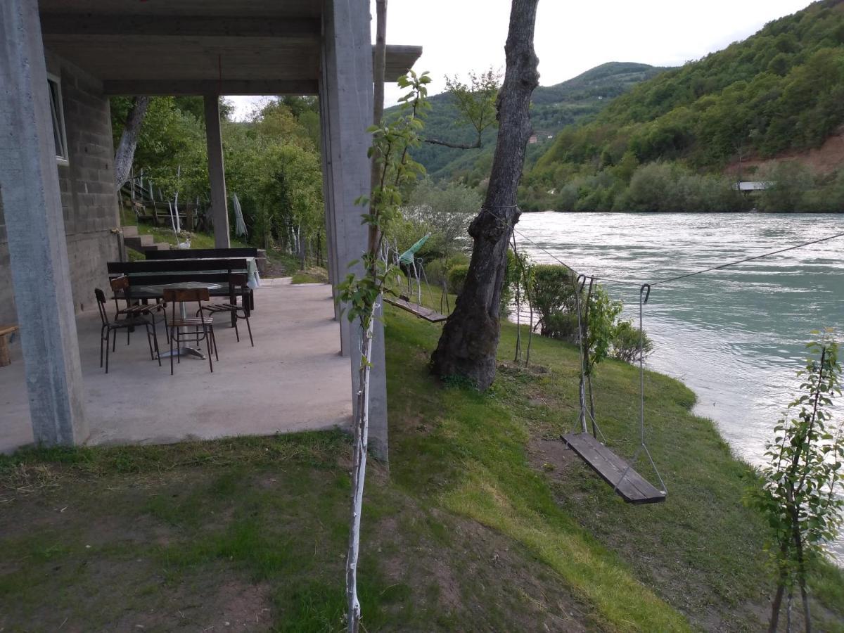 Vikendica Pored Drine Foca Handici Exterior foto